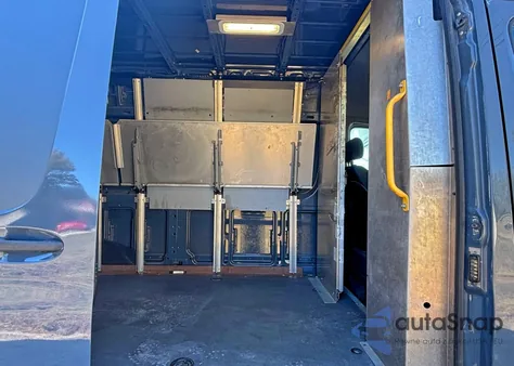 2019 Mercedes-Benz Sprinter 2500/3500 z USA, uszkodzony, nr VIN WD4PF1CD8KP143442